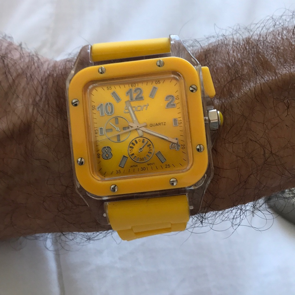 Sport stainless steel backing with yellow facing